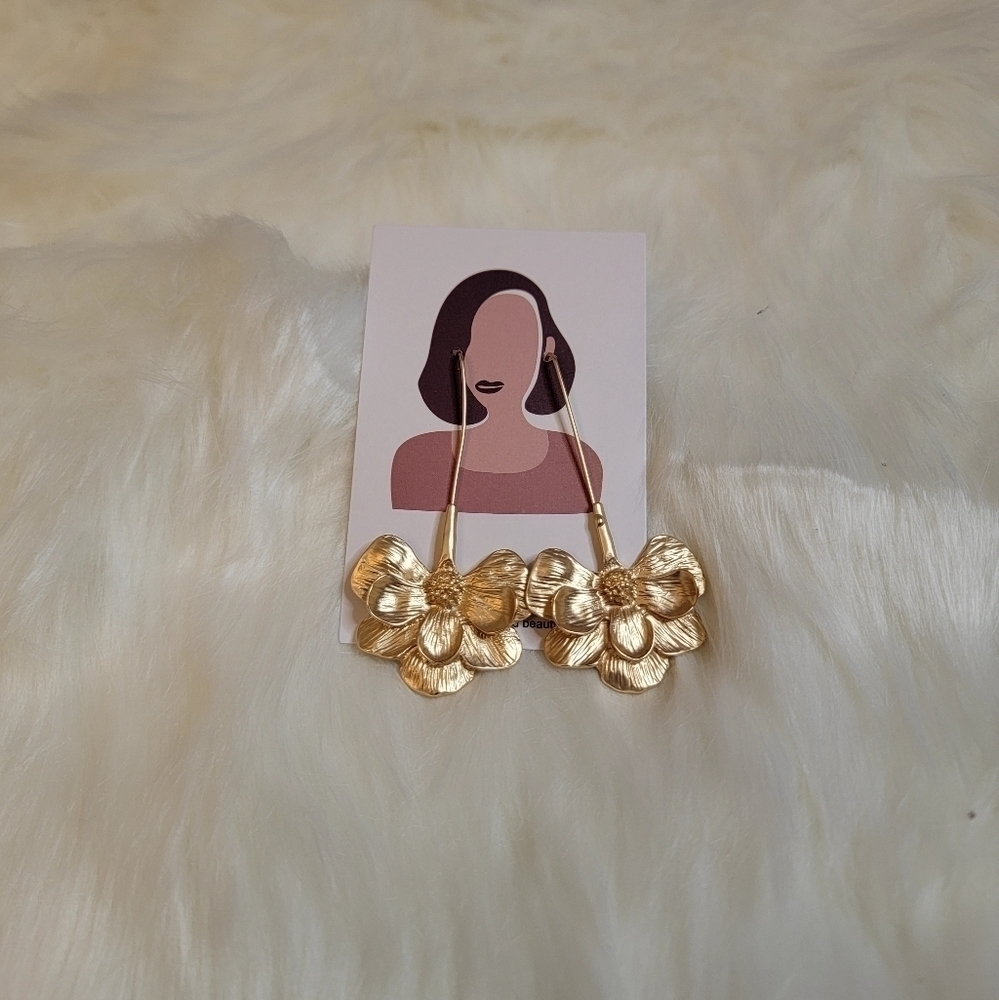 Long, flower drop earrings